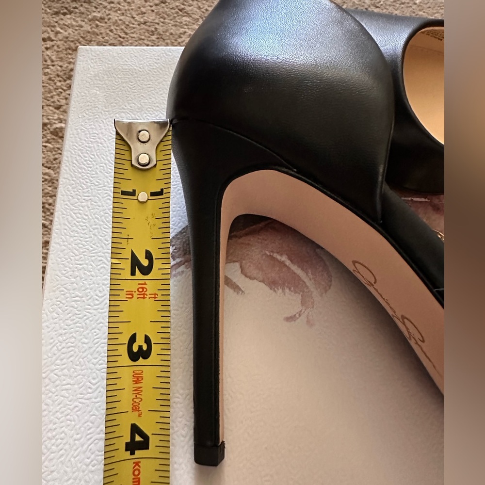 Women's Black Pointed Toe Stiletto Pumps - Picture 5 of 5